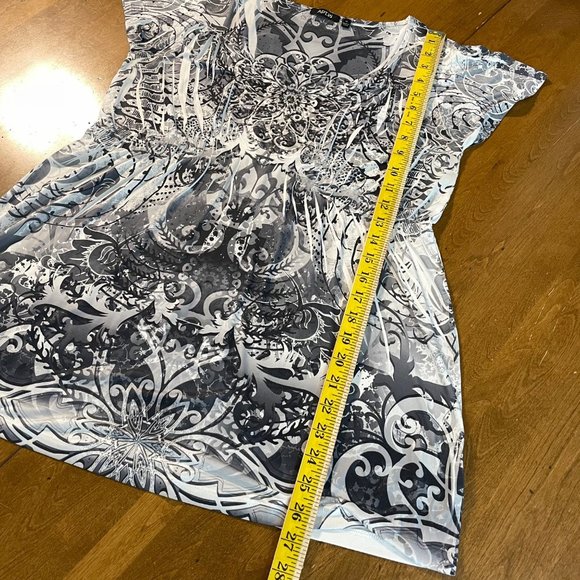 Apt 9 Women's Gray Studded Short Sleeve Liquid Knit Stretch‎ Shirt Top Blouse M - Picture 4 of 11